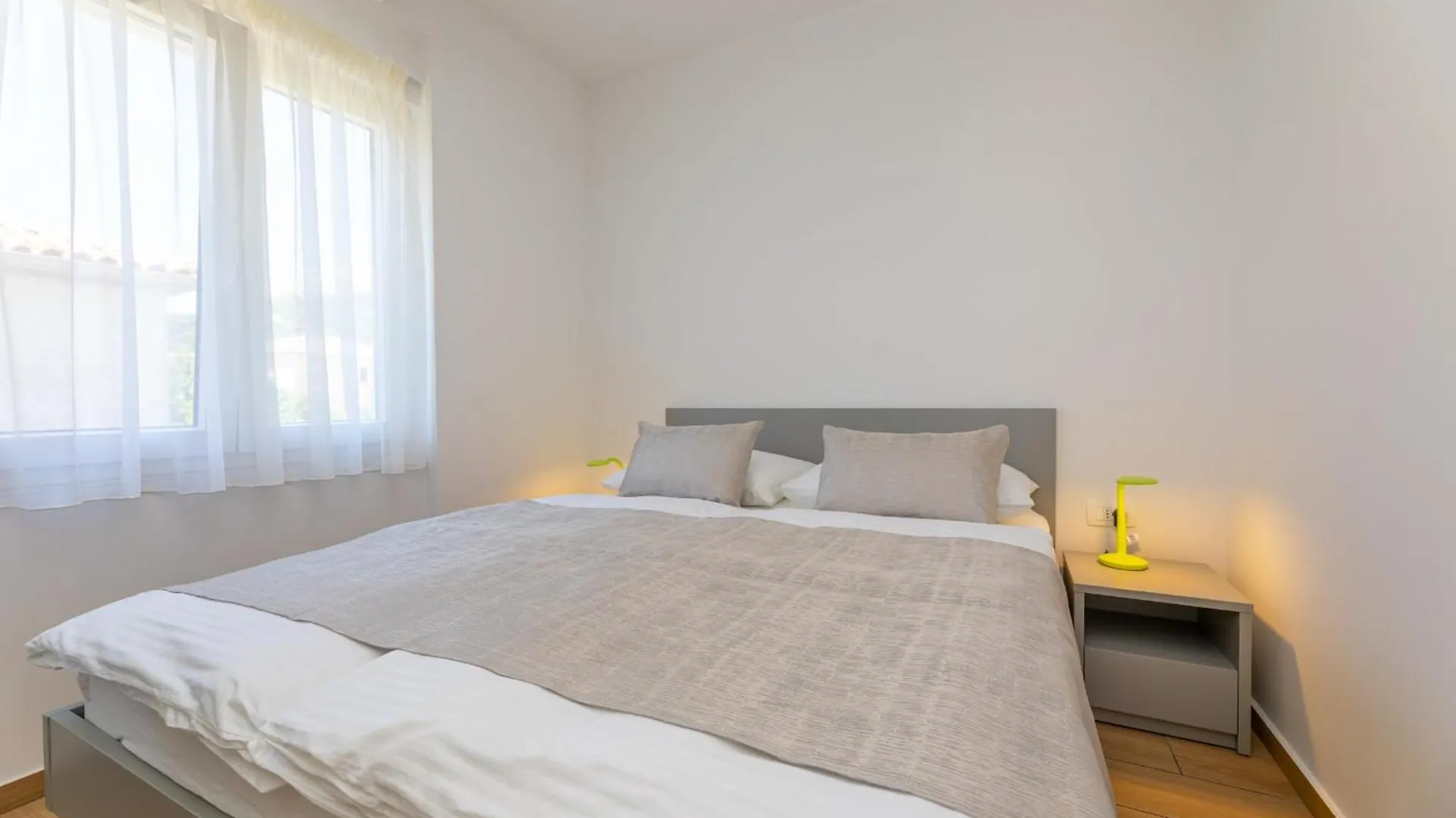 Apartments Crnekovic IX Baška