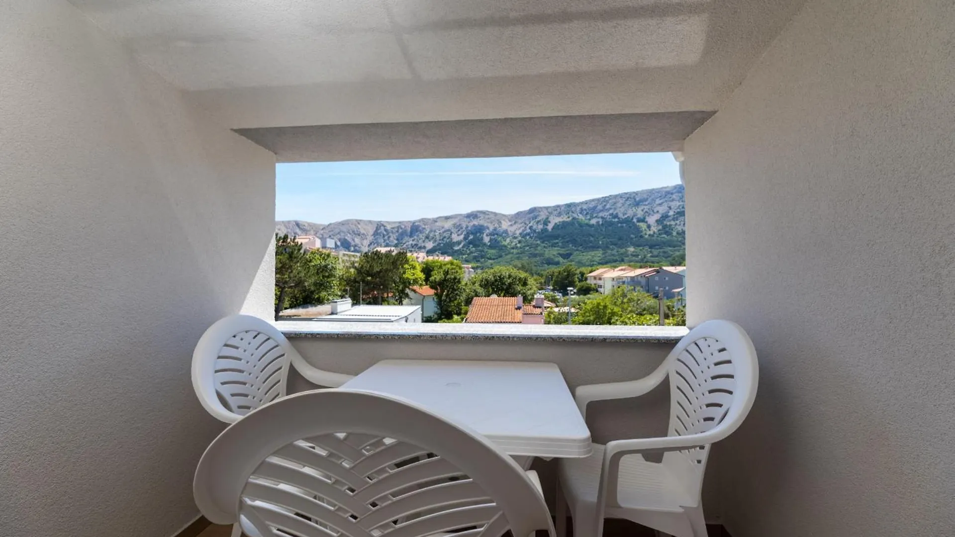 Apartments Crnekovic IX Baška 0*,  Horvátország