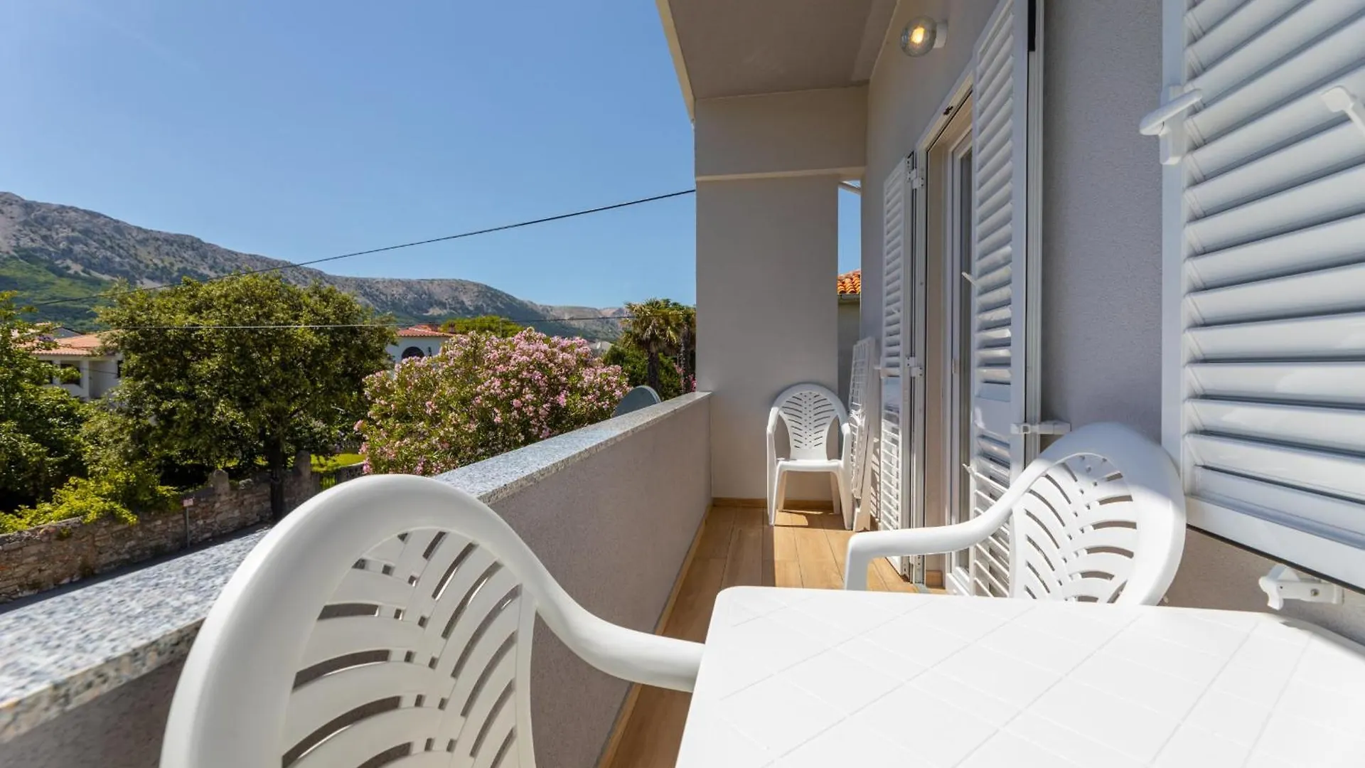 Apartments Crnekovic IX Baška 0*,  Horvátország