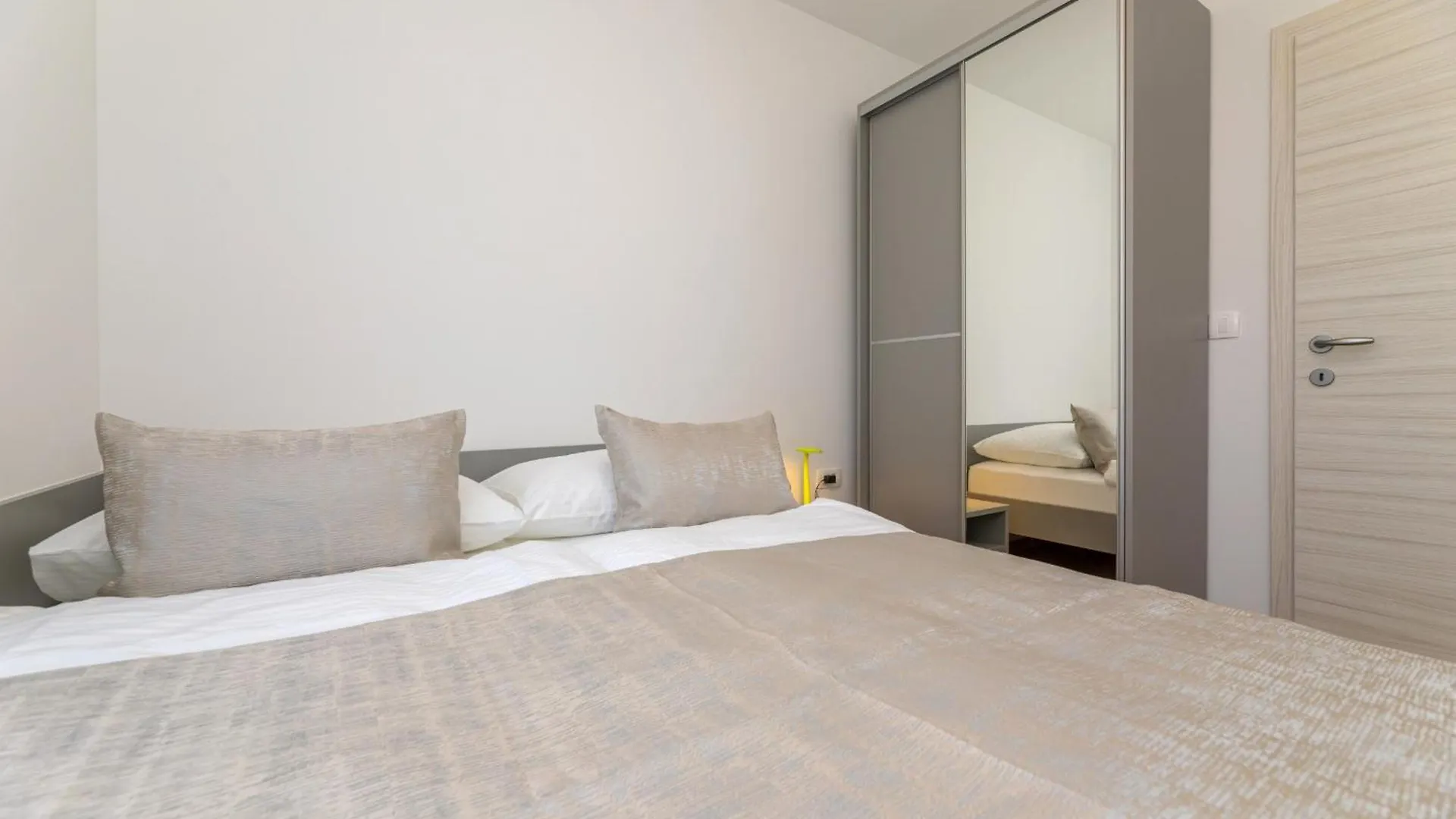 Apartments Crnekovic IX Baška