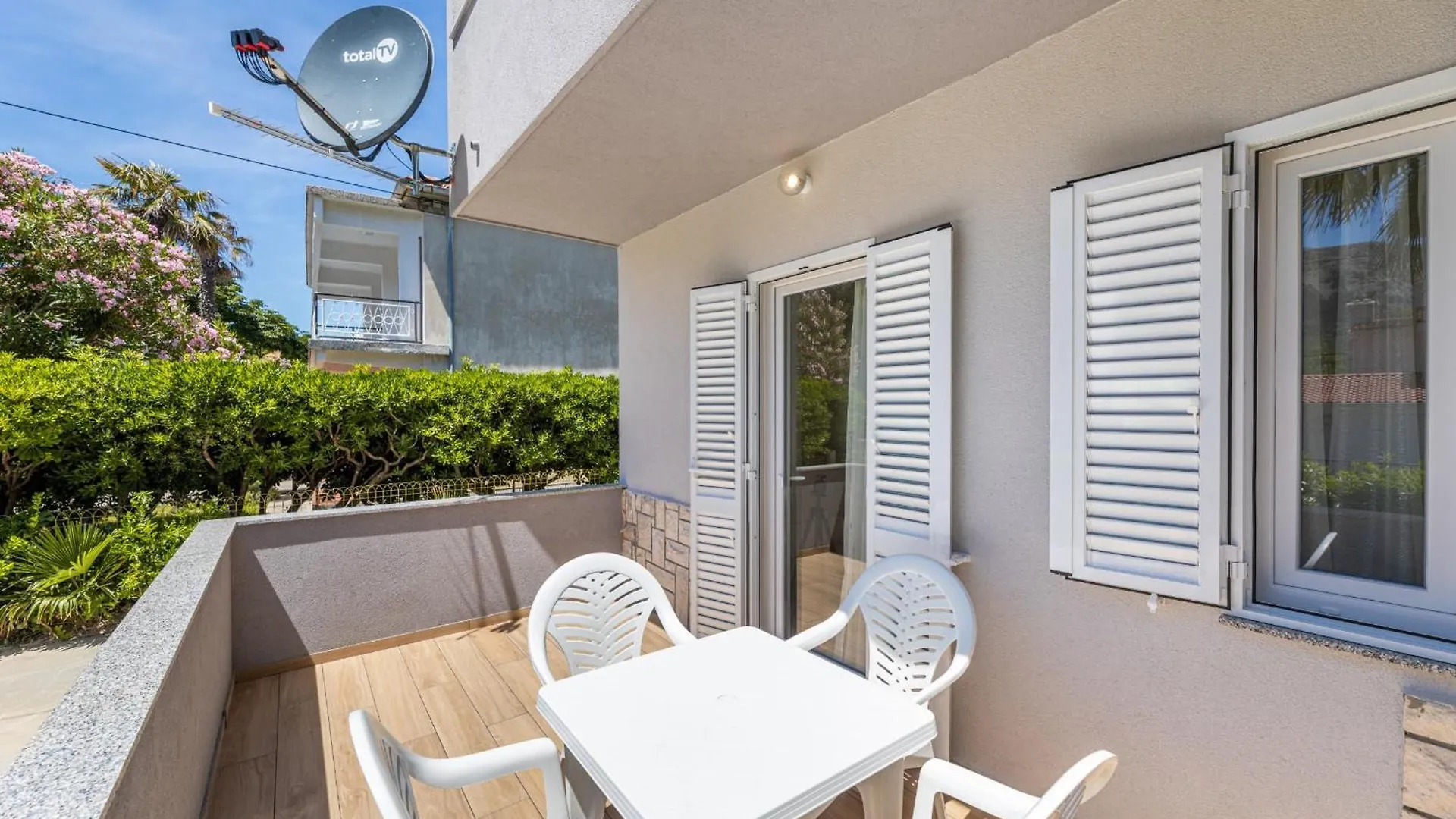 Apartments Crnekovic IX Baška